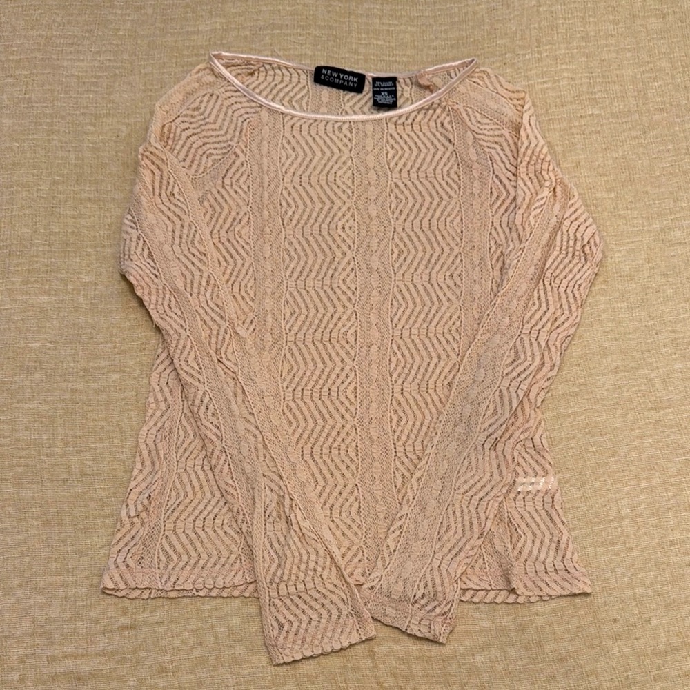 New York & Company Blush Fitted Long‎ Sleeve Blouse